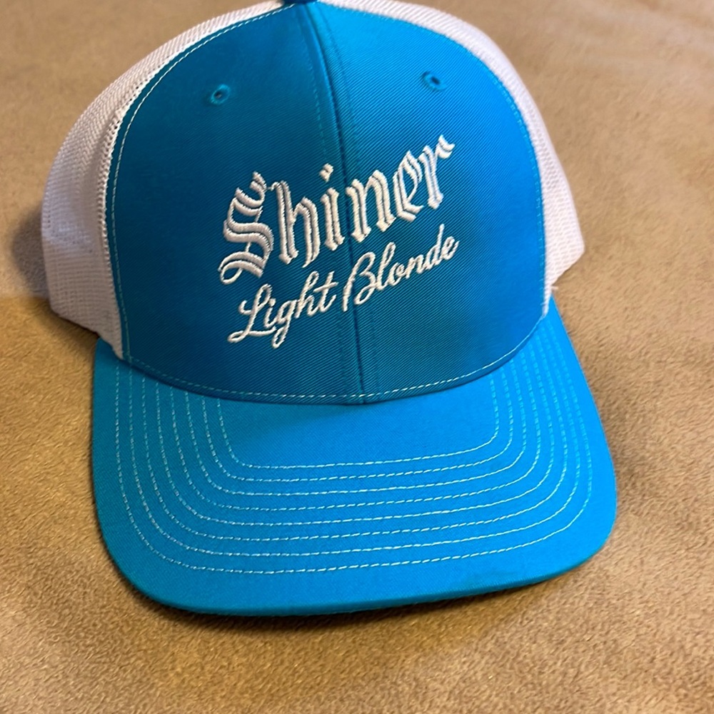 Shiner lite blonde hat